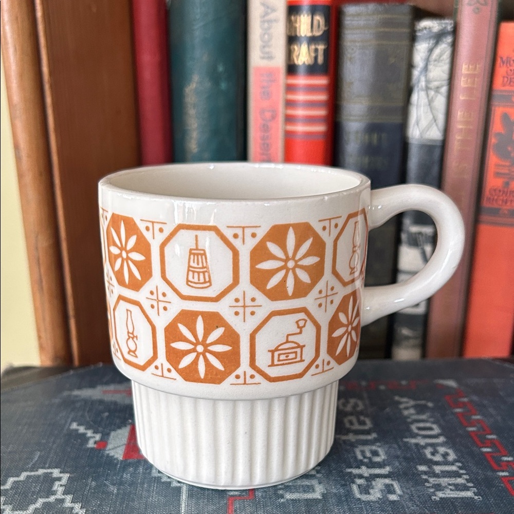 VINTAGE Ceramic Mug